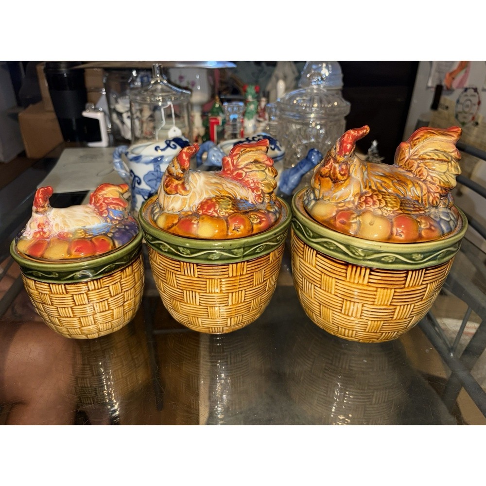 Vintage Ceramic Canisters Set Of 3 Colorful Hens Nesting Atop Woven Look Baskets